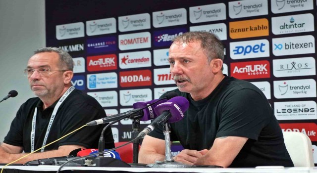 Sergen Yalçın sezon sonunda Antalyaspordan ayrılacağını açıkladı