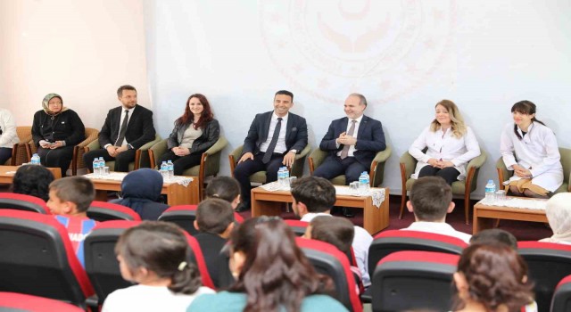 Sevgi Evleri çocuklarına ağız ve diş sağlığı muayenesi yapıldı