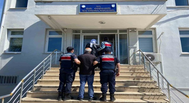 Silahlı terör örgütüne üye oldukları ileri sürülen 2 kişi İstanbulda yakalandı