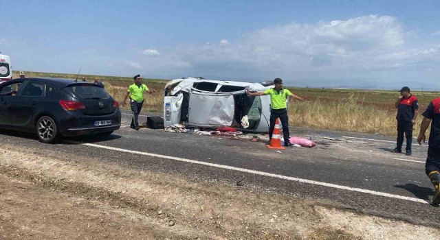 Siverekte trafik kazası: 5 yaralı