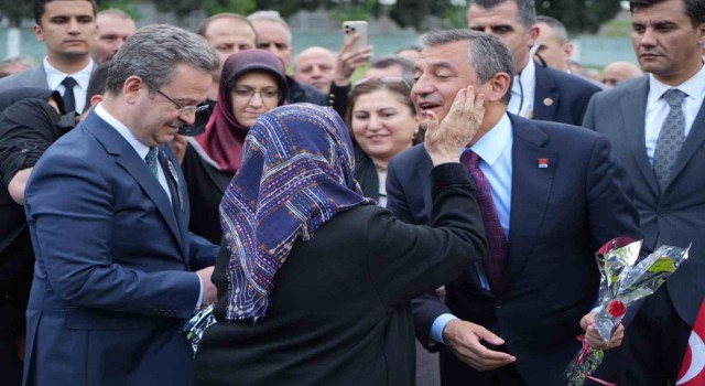 Somada 301 maden şehidi mezarları başında anıldı