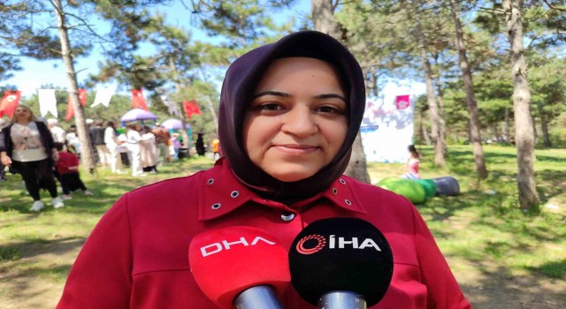 Sultangazi Belediyesi Anneler Gününe özel piknik düzenledi