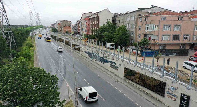 Sultangazi Belediyesinden gürültü bariyeri çalışması