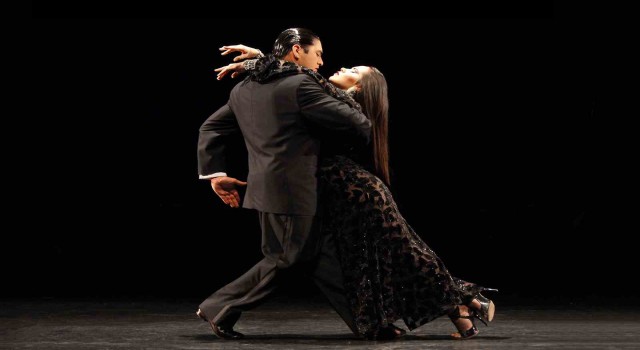 Tango dans topluluğu Forever Tango 23 Mayısta seyirciyle buluşuyor.