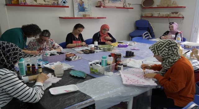 Topçuasım Hanımlar Lokalinde kurslar sürüyor