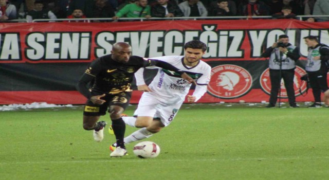 Trendyol 1. Lig: Çorum FK: 2 - Kocaelispor: 1