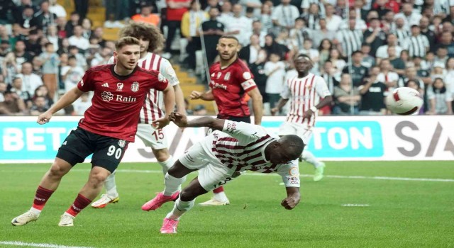 Trendyol Süper Lig: Beşiktaş: 2 - Hatayspor: 2 (Maç sonucu)