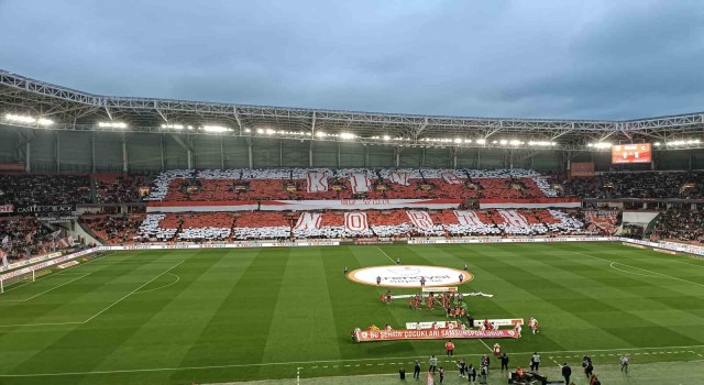 Trendyol Süper Lig: Samsunspor: 1 - Trabzonspor: 0 (Maç devam ediyor)