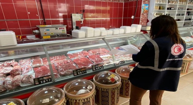 Tuncelide, tarifeye uymayan kasaplara ceza kesildi