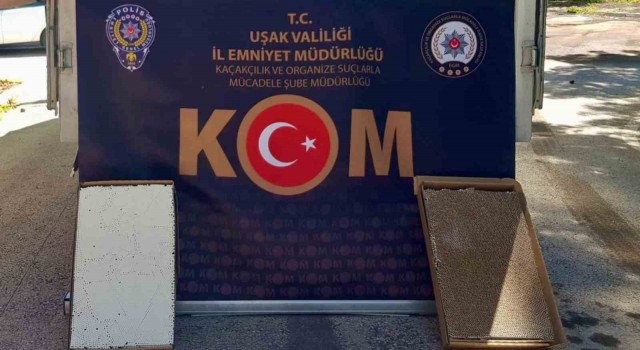 Uşakta 4 milyon 250 bin değerinde kaçak makaron ele geçirildi