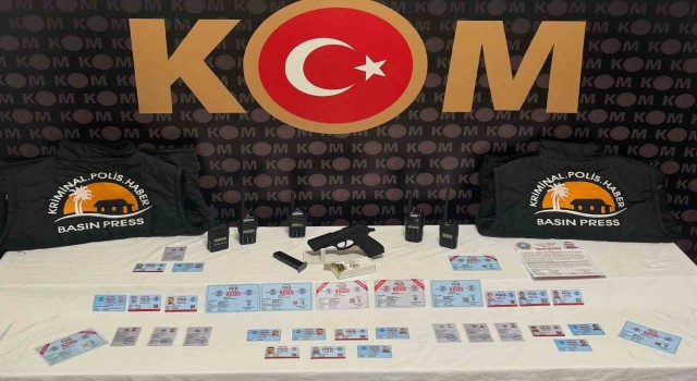 Vatandaşlara sahte basın kartı satarak 600 bin TL dolandıran 6 kişi tutuklandı