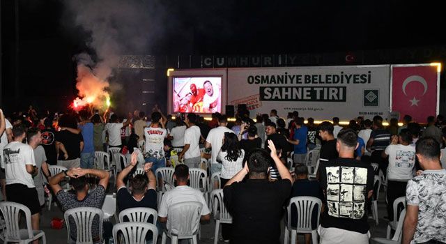 A Milli Takım'ın Zaferini Osmaniyeliler Sevinçle Kutladı