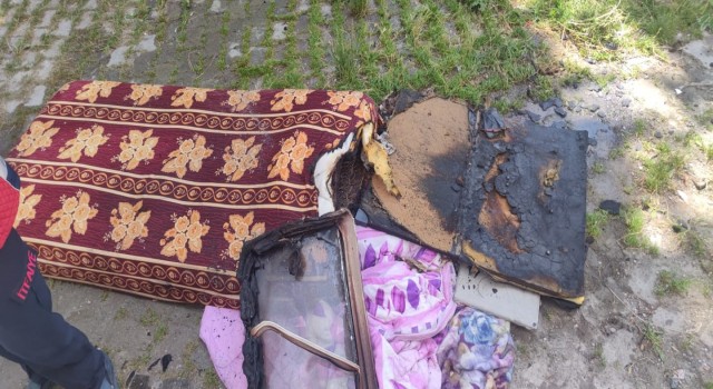 Ağrıda iki mahallede yangın korkusu yaşandı