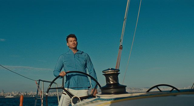 Blade Deodorantın Yeni Yüzü Kıvanç Tatlıtuğ Oldu!