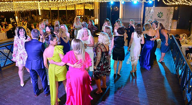 Bursa BUSADER'den sezona renkli veda