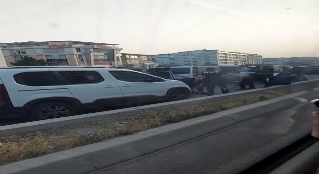 Büyükçekmecede film gibi hırsız polis kovalamacası kamerada