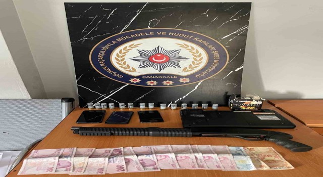 Çanakkale, İzmir ve Muğlada kaçak göçmen operasyonu