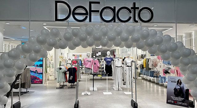 DeFacto yeni mağazasını Denizli Çamlık Forum AVM’de açtı