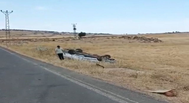 Diyarbakırda iki otomobil çarpıştı: 2 yaralı