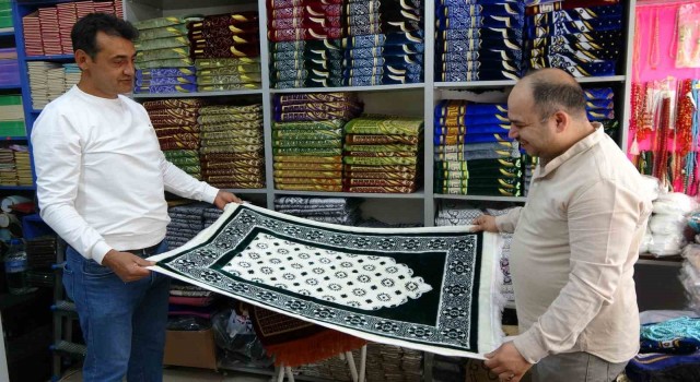 Hacılar hediyelik eşyaları Arabistandan değil, Türkiyeden alıyor
