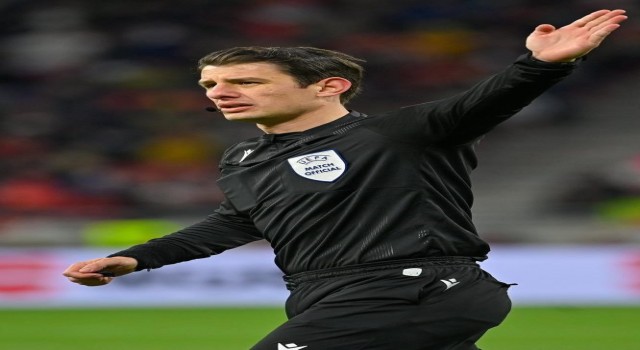 Halil Umut Meler, İngiltere - Slovakya maçını yönetecek