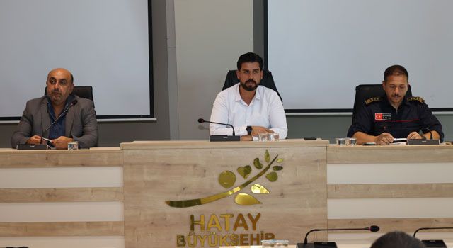 Hatay Büyükşehir Belediyesi’nden Temizlik Seferberliği