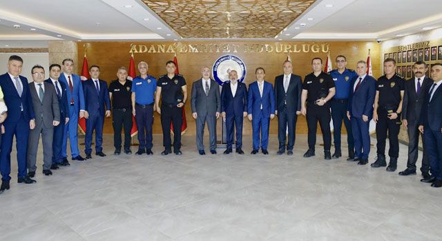 İçişleri Bakanı ve Vali, Güvenlik Güçleriyle Bayramlaştı