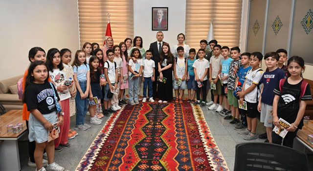 İlkokul Öğrencilerinden Osmaniye Belediyesine Ziyaret