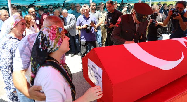 Kahramanmaraş Şehidini Uğurladı