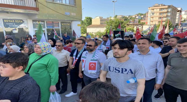 Kavakta Özgür Filistin yürüyüşü