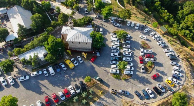 Medeniyetler beşiği 5 bin yıllık Harputta turizm hareketliliği başladı