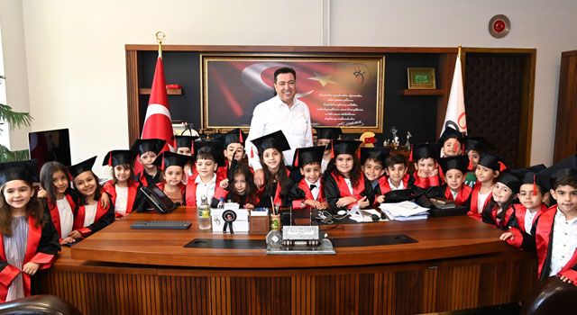 OKÜ Anaokulu Öğrencileri Mezuniyet Coşkusu Yaşadı