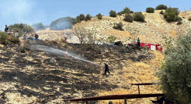 Otluk alanda çıkan yangın büyümeden söndürüldü