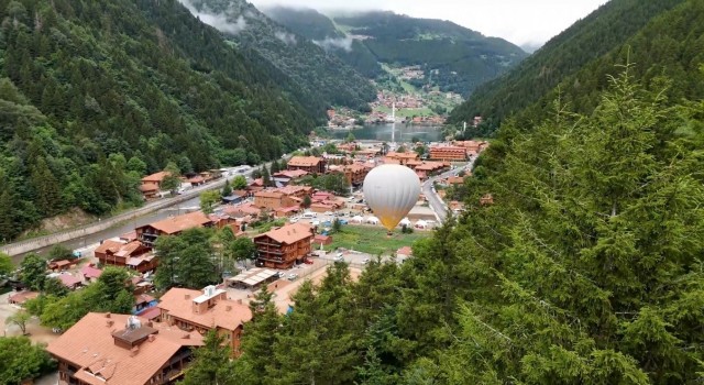 Uzungölü balondan izleyecekler
