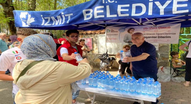 Yanlış okula giden öğrenciyi belediye ekipleri sınava yetiştirdi