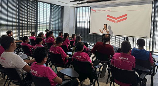 Yanmar Turkey, İzmirdeki Traktör Üretim Tesisinde Geleceğin Yeteneklerini Ağırladı!
