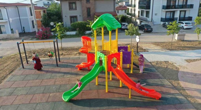 Yeşilyurt Mahallesine yeni oyun parkı
