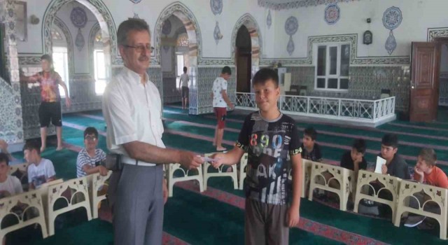11 yaşındaki Zaferden örnek hareket