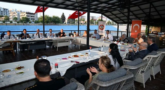 15 Temmuz Şehitleri ve Gaziler İçin Anma Yemeği Düzenlendi