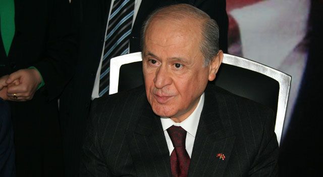 Bahçeli’den UEFA’ya Tepki: “Gol Sevinci Bahane Edilerek Türkiye Hedef Alınıyor”