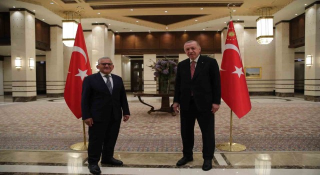 Başkan Büyükkılıç, Cumhurbaşkanı Erdoğanın toplantısı için Ankarada