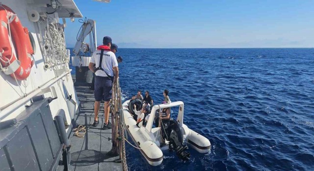 Dalamanda 9 çocuk ve 16 düzensiz göçmen kurtarıldı