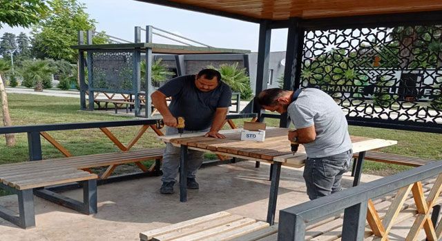 Doğa Park'ta Kamelyalar Yenileniyor
