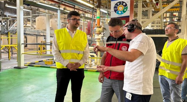 Erdem Kolabaş'tan Crown Bevcan Fabrikasına Ziyaret