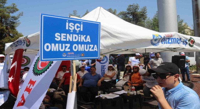 HAK-İŞ Genel Başkanı Arslan, DEMli belediyelerin işten çıkardığı çalışanlarla bir araya geldi