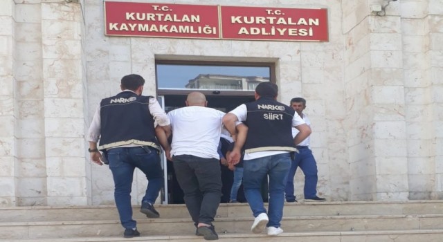 Kurtalanda uyuşturucu firarisi yakalandı