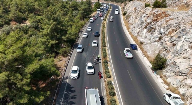 Milasta Feci Kaza: 4 Yaralı