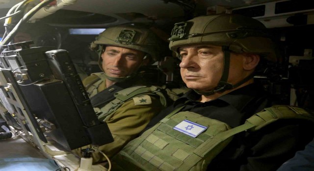 İsrail Başbakanı Netanyahu, Refah'ta İsrail askerlerini ziyaret etti
