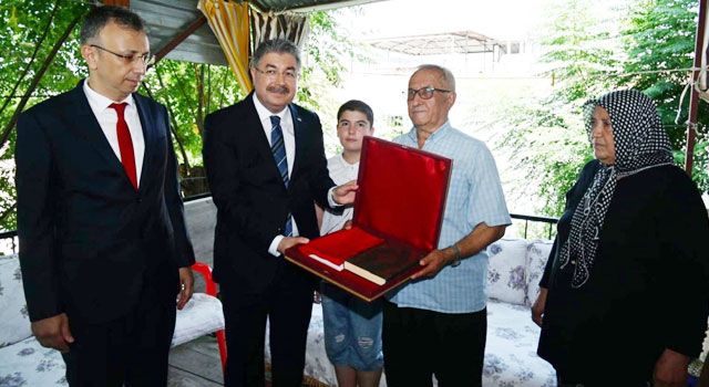 Osmaniye Valisi Yılmaz’dan Esnaflara ve Şehit Ailesine Ziyaret