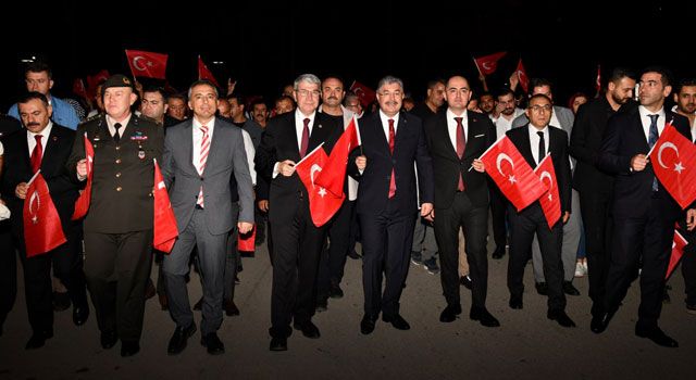 Osmaniye’de “15 Temmuz Demokrasi ve Milli Birlik Günü” Coşkuyla Kutlandı